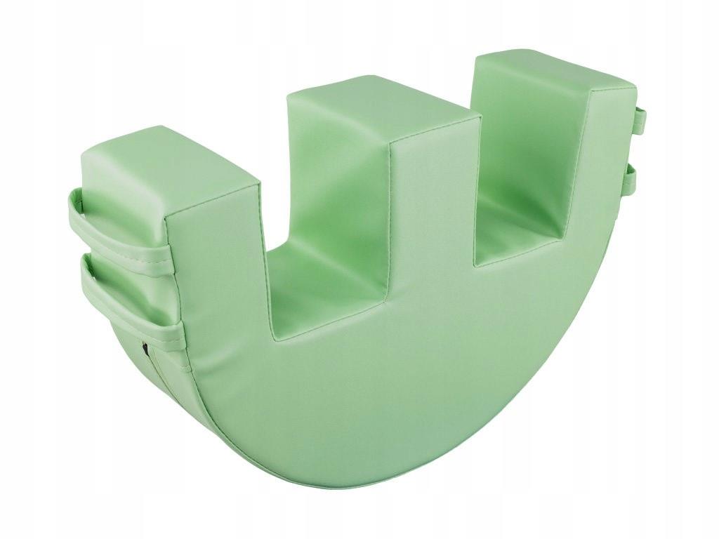 E-alakú zöld párna K022